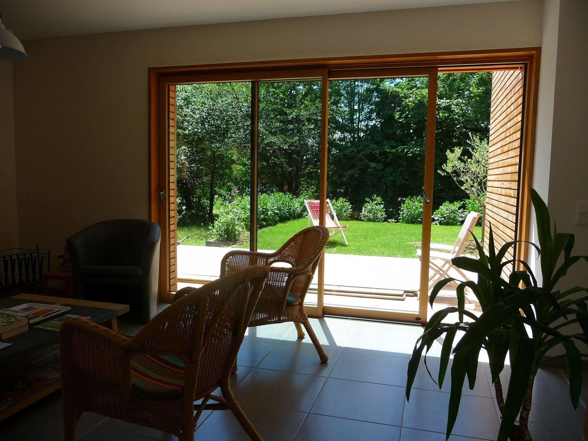 Le Jardin Aux Oiseaux Bed & Breakfast Férel Екстериор снимка