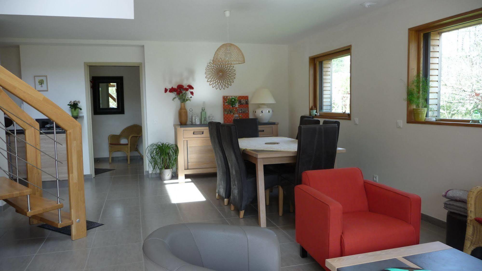 Le Jardin Aux Oiseaux Bed & Breakfast Férel Екстериор снимка